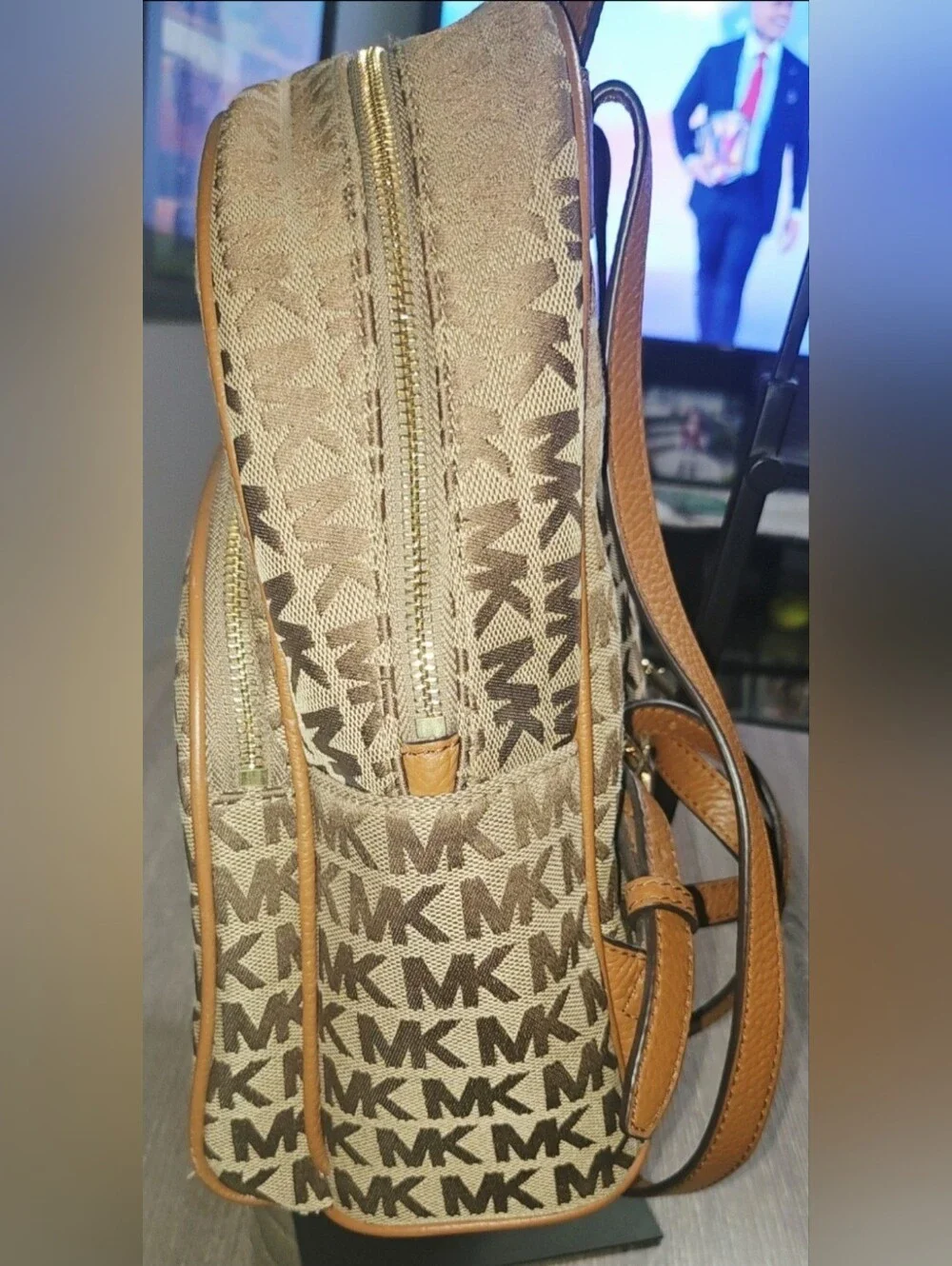 Auth. Michael Kors Abbey MK Signature Jaquard Backpack Beige/Ebony Medium
